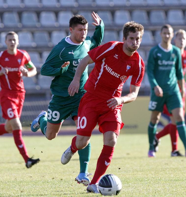 Football. Mloda Ekstraklasa. Gornik Zabrze - Slask Wroclaw. 14.11.2010