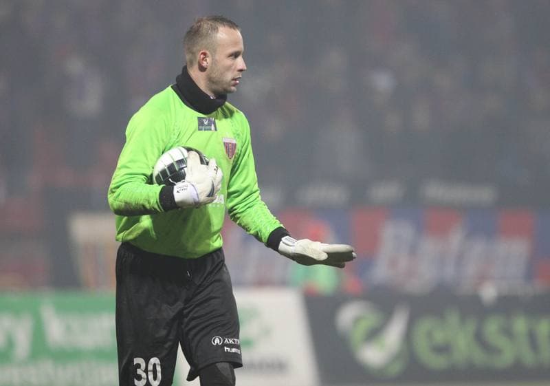Football. Ekstraklasa. Polonia Bytom - Legia Warsaw. 26.11.2010