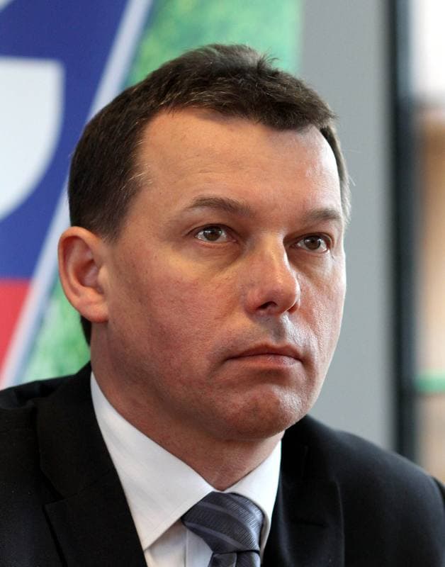Football. Gornik Zabrze. Press Conference. 08.04.2011