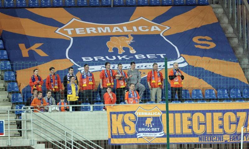Football. I liga. Piast Gliwice - Termalica Bruk-Bet Nieciecza. 13.04.2012
