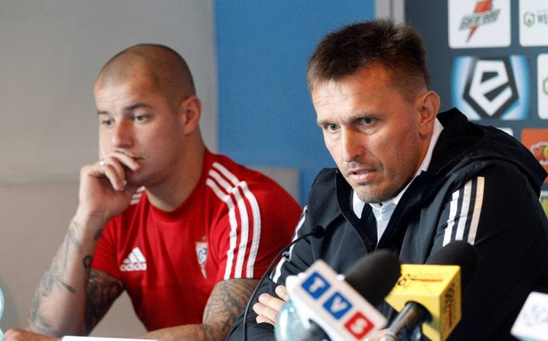 Football. Ruch Chorzow. Press Conference. 10.09.2015