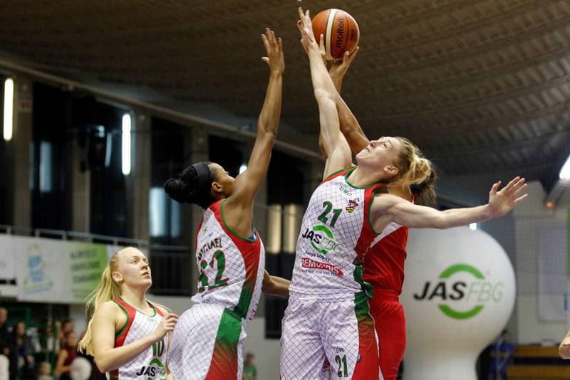 Basketball. Women Basket Liga. JAS-FBG Zaglebie Sosnowiec - Wisla Can-Pack Krakow. 27.11.2016