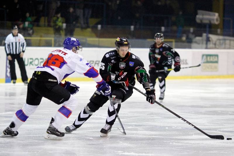 Ice Hockey. Polska Hokej Liga. Tempish Polonia Bytom - GKS Tychy. 06.01.2017