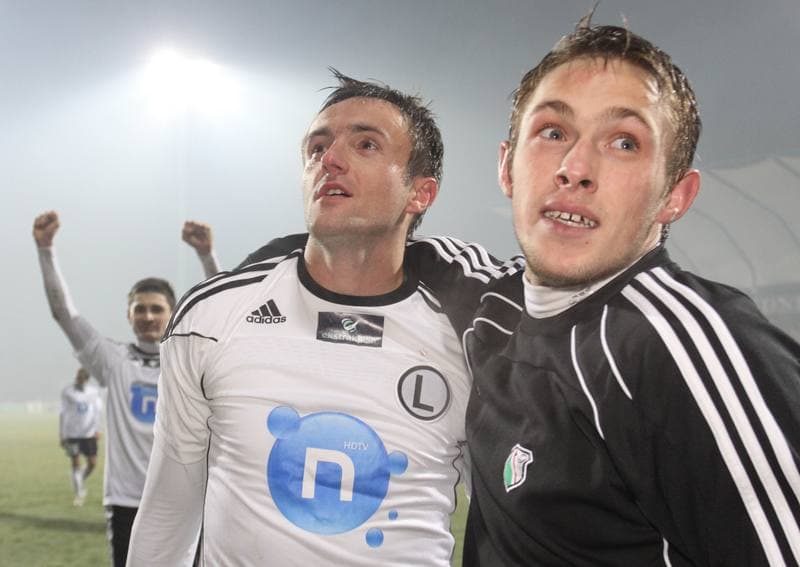 Football. Ekstraklasa. Polonia Bytom - Legia Warsaw. 26.11.2010