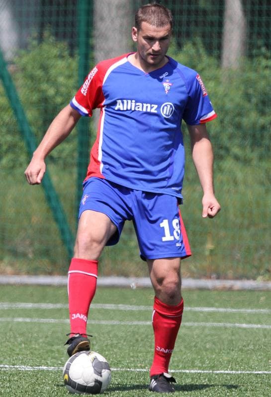 Football. B klasa grupa II. Gornik II Zabrze - UKS Biskupice. 29.05.2011