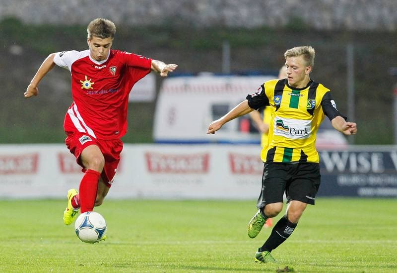 Football. II Liga. Zaglebie Sosnowiec - Siarka Tarnobrzeg. 19.09.2014