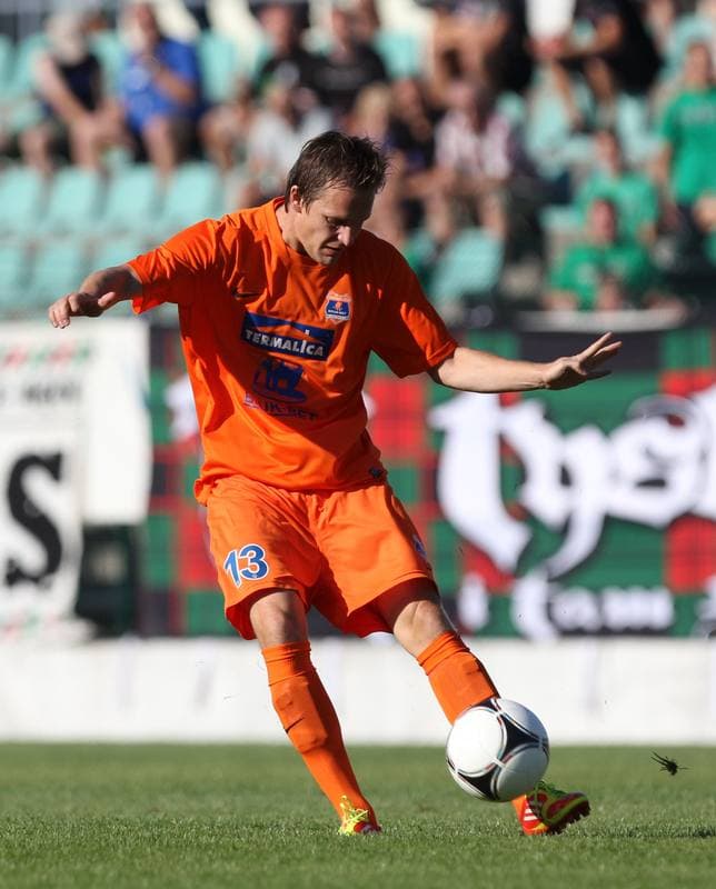 Football. I liga. GKS Tychy - Termalica Bruk-Bet Nieciecza. 19.08.2012