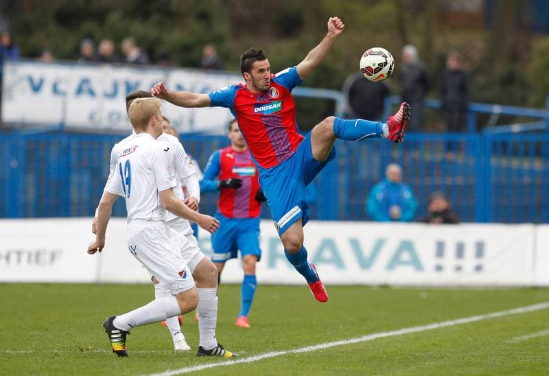 Football. SYNOT Liga. Banik Ostrava - Viktoria Plzen. 05.04.2015