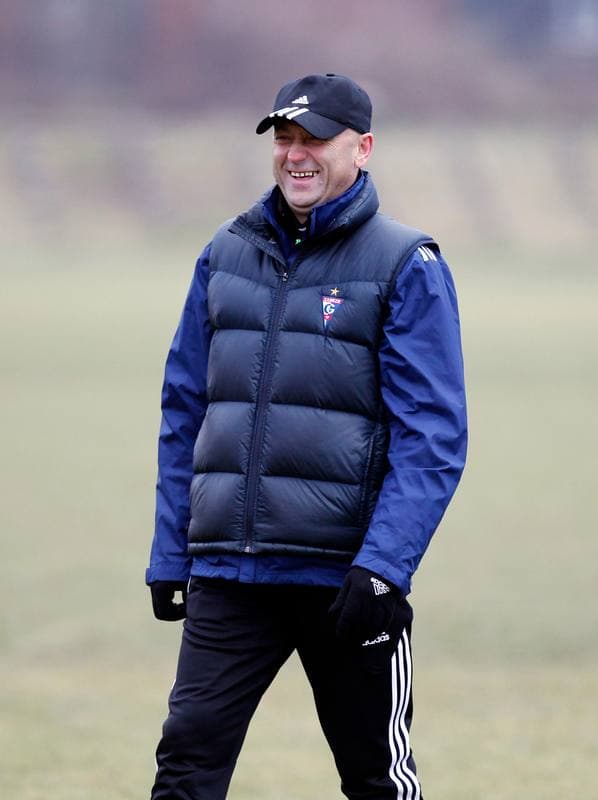 Football. Gornik Zabrze. Training. 08.01.2014