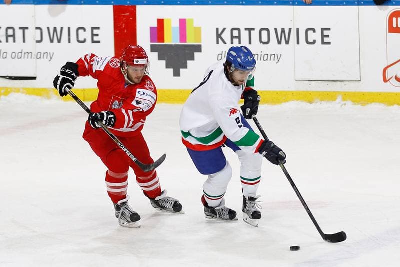 Ice Hockey. EIHC. Kazakhstan - France. 17.12.2015