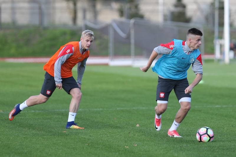 Football. Poland U19. Training. 02.10.2017