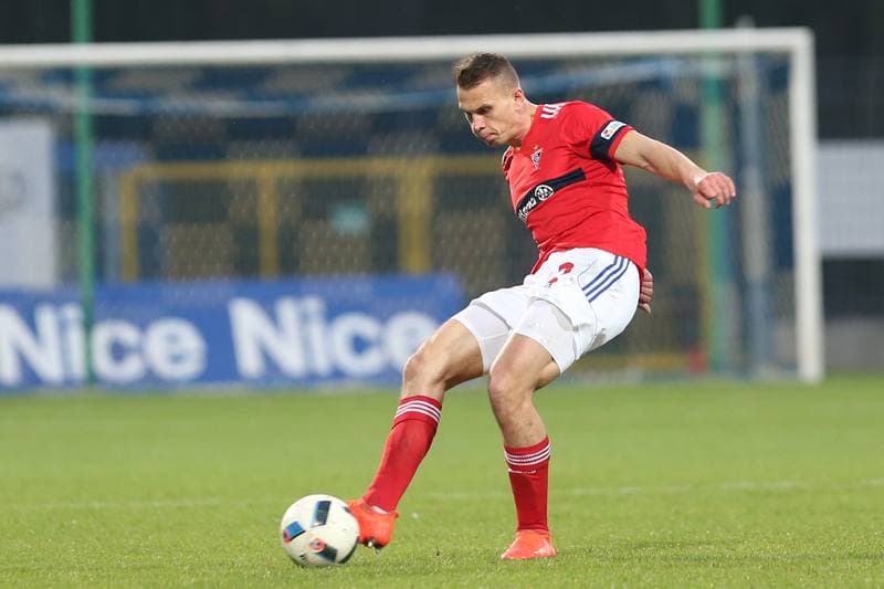 Football. Nice I Liga. MKS Kluczbork - Gornik Zabrze. 01.04.2017