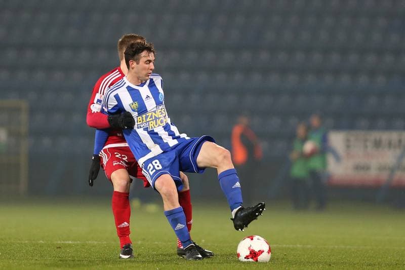 Football. Nice I Liga. Ruch Chorzow - Wigry Suwalki. 22.11.2017