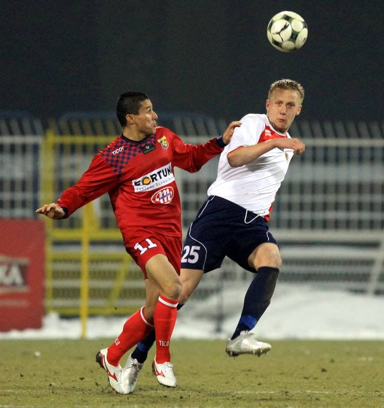 Football. Ekstraklasa. Odra Wodzislaw - Piast Gliwice. 12.03.2010