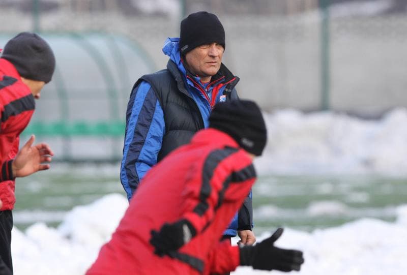 Football. Gornik Zabrze. Training. 11.01.2011