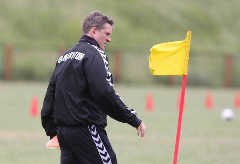 Football. Polonia Bytom. Training. 05.01.2011