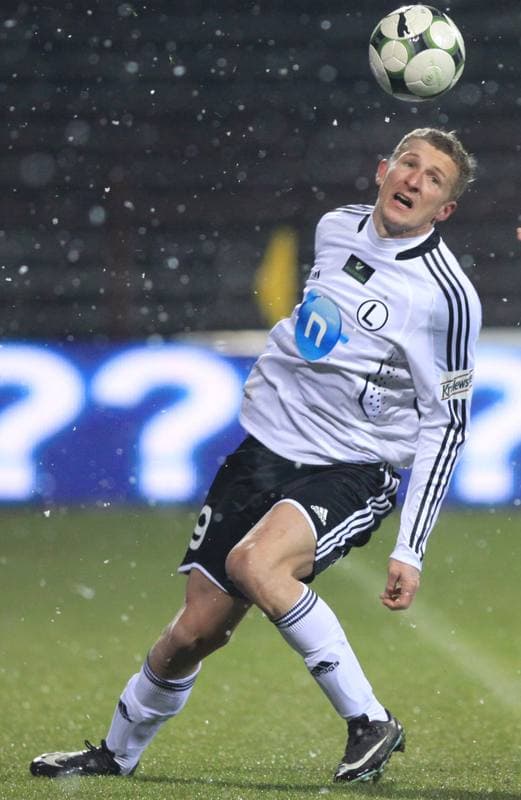 Football. Ekstraklasa. Polonia Bytom - Legia Warsaw. 26.11.2010