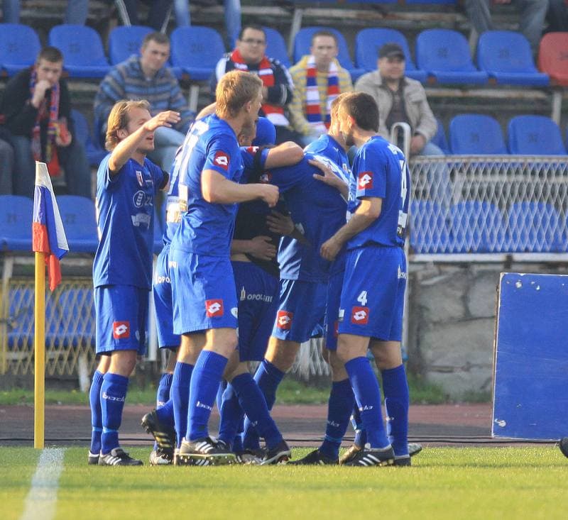 Football. I liga. Gornik Zabrze - MKS Kluczbork. 28.04.2010