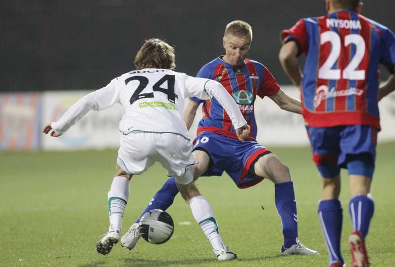 Football. Bytom Ekstraklasa. Polonia Bytom - Slask Wroclaw. 22.10.2010