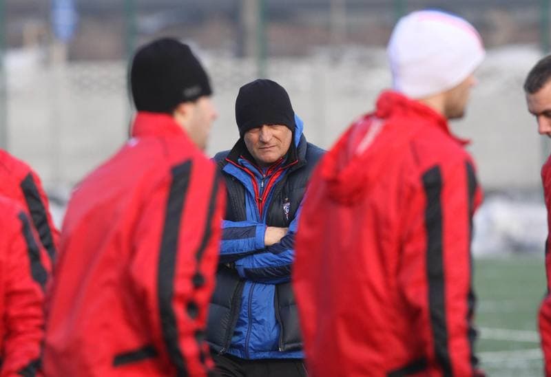 Football. Gornik Zabrze. Training. 11.01.2011