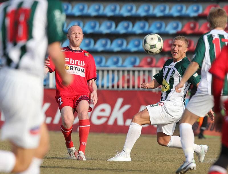 Football. I liga. Odra Wodzislaw Slaski - Warta Poznan. 12.03.2011