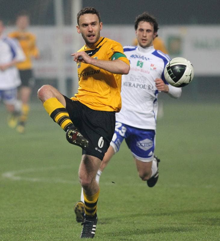 Football. I Liga. Podbeskidzie Bielsko-Biala - GKS Katowice. 02.04.2011