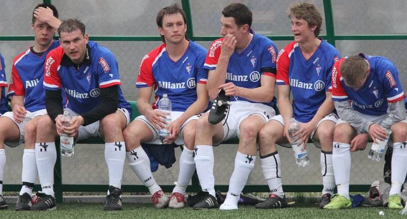 Football. Puchar Polski. Gornik II Zabrze - Gazobudowa Zabrze. 06.04.2011