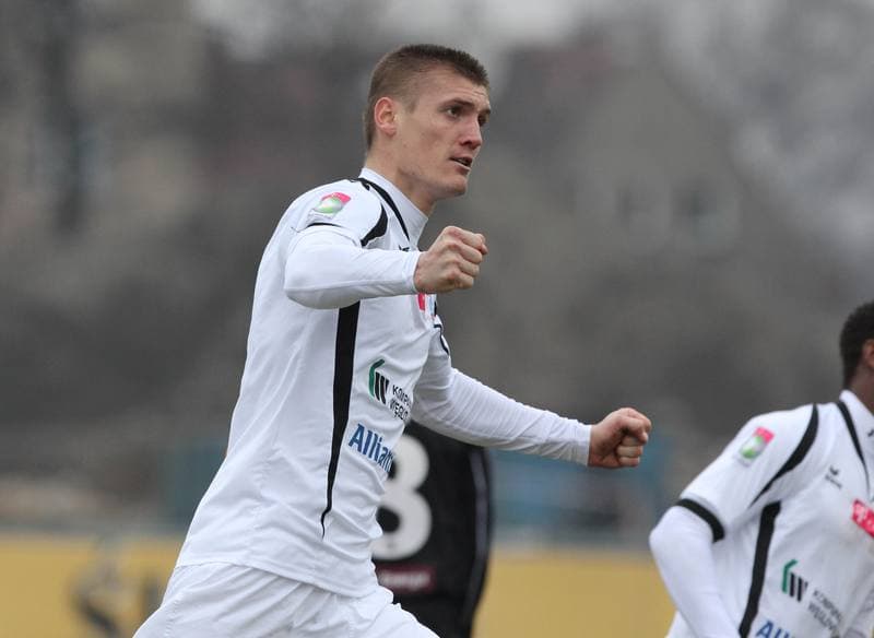 Football. T-Mobile Ekstraklasa. Gornik Zabrze - Lechia Gdansk. 10.03.2012