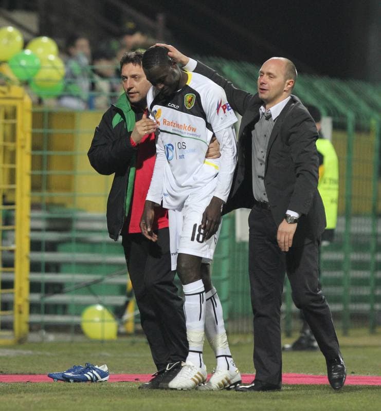 Football. Sparing. GKS Katowice - Ruch Radzionkow. 09.02.2011