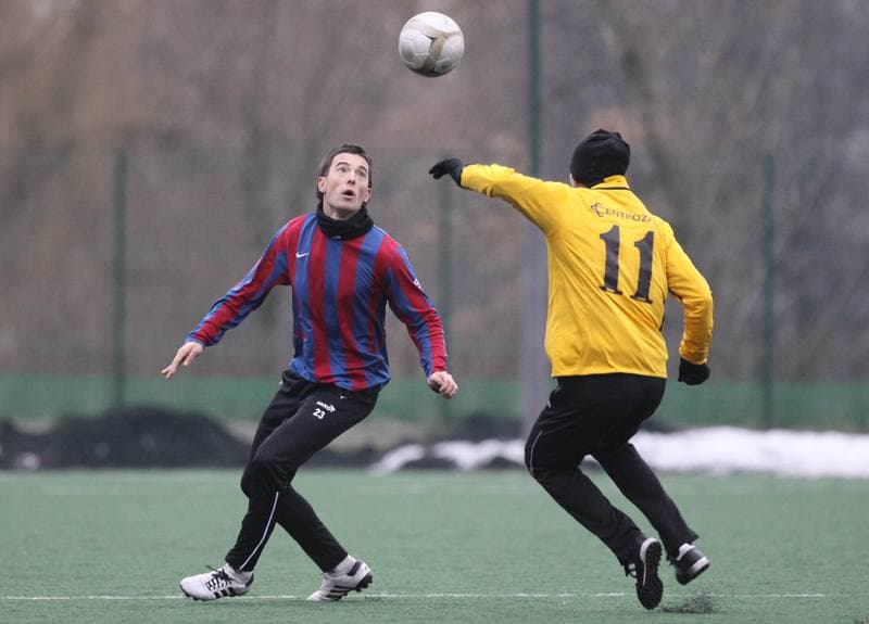 Football. Sparing. GKS Katowice - LZS Lesnica. 05.02.2011