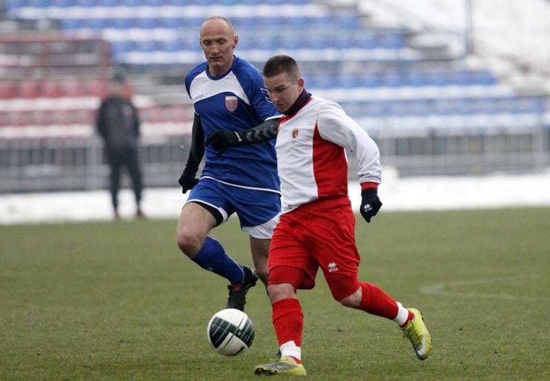 Football. Sparing. Polonia Bytom - Piast Gliwice. 19.02.2011