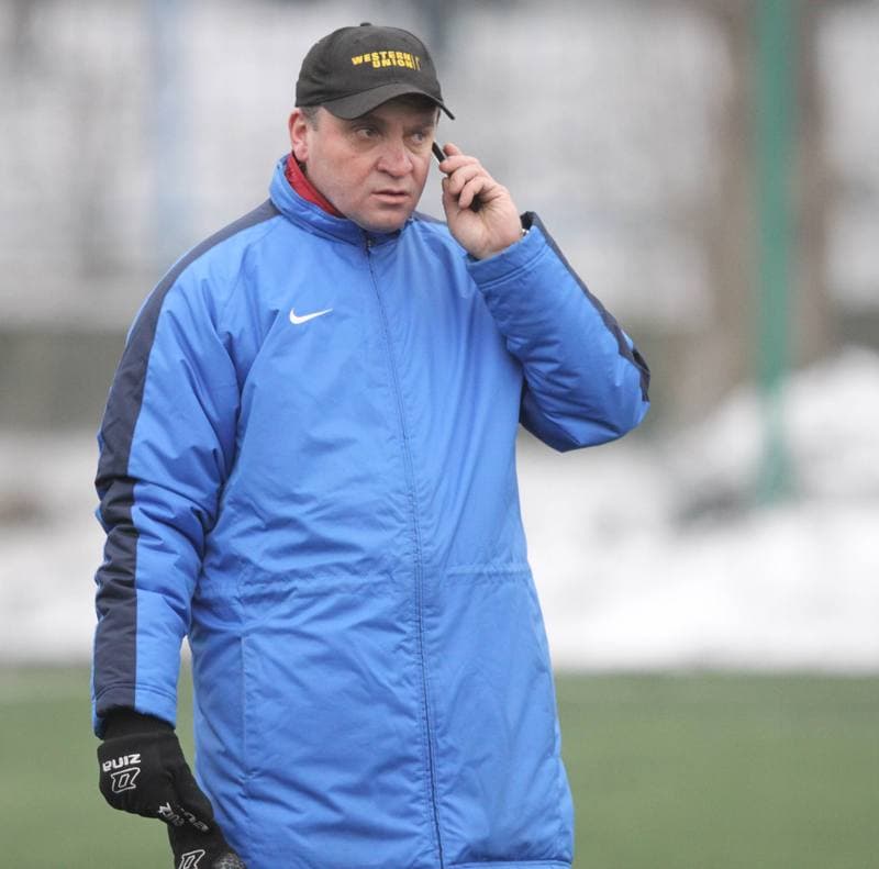 Football. Sparing. Ruch Radzionkow - LZS Piotrowka. 19.02.2011