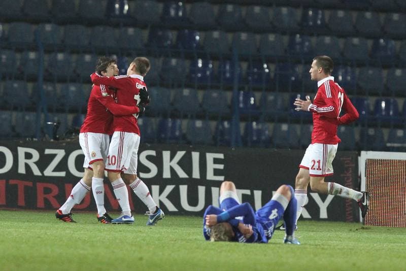 Football. T-Mobile Ekstraklasa. Ruch Chorzow - Wisla Krakow. 25.03.2012