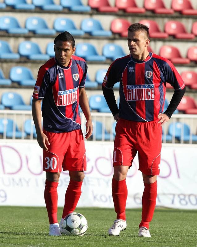 Football. I liga. Piast Gliwice - GKS Bogdanka Leczna. 06.05.2011