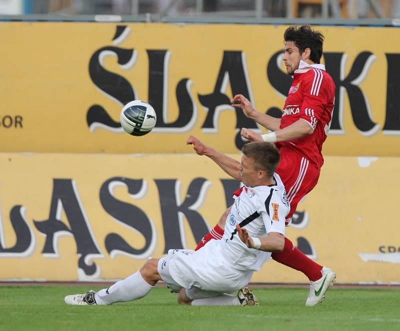 Football. PKO BP Ekstraklasa. Gornik Zabrze - Wisla Krakow. 17.10.2010