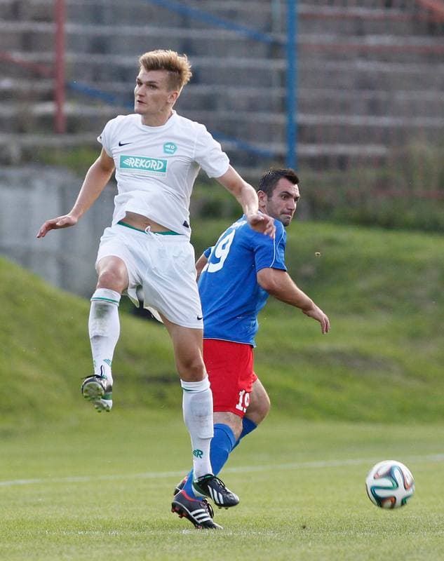 Football. III Liga Opolsko - Slaska. Polonia Bytom - Rekord Bielsko Biala. 10.08.2014