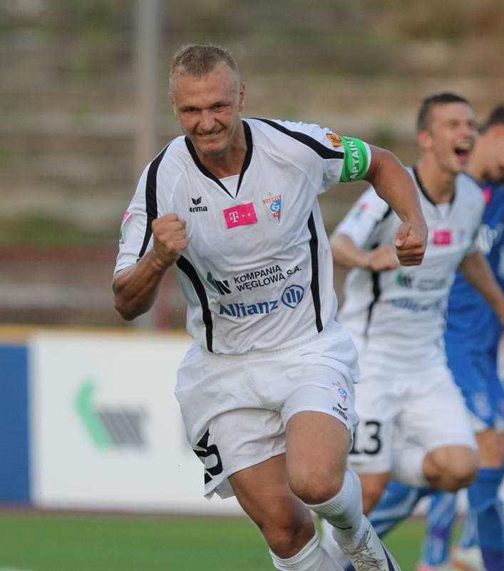 Football. PKO BP Ekstraklasa. Gornik Zabrze - Lech Poznan. 24.10.2010