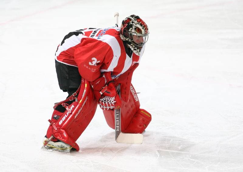 Ice Hockey. Polska Hokej Liga. HC GKS Katowice - Comarch Cracovia Krakow. 15.10.2013