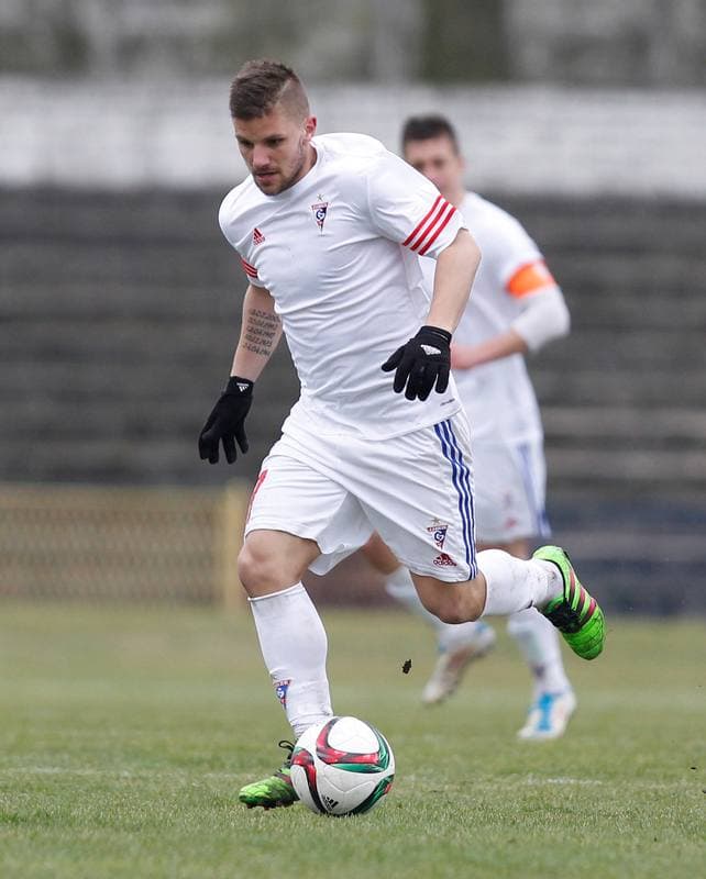 Football. III Liga. Gornik II Zabrze - Piast II Gliwice. 13.03.2016
