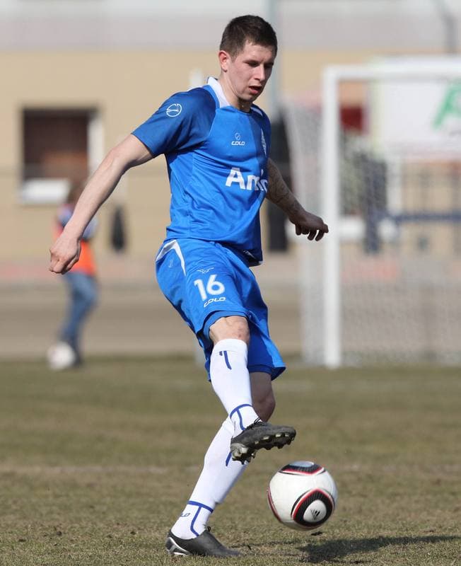 Football. II liga. ROW Rybnik - Baltyk Gdynia. 18.03.2012