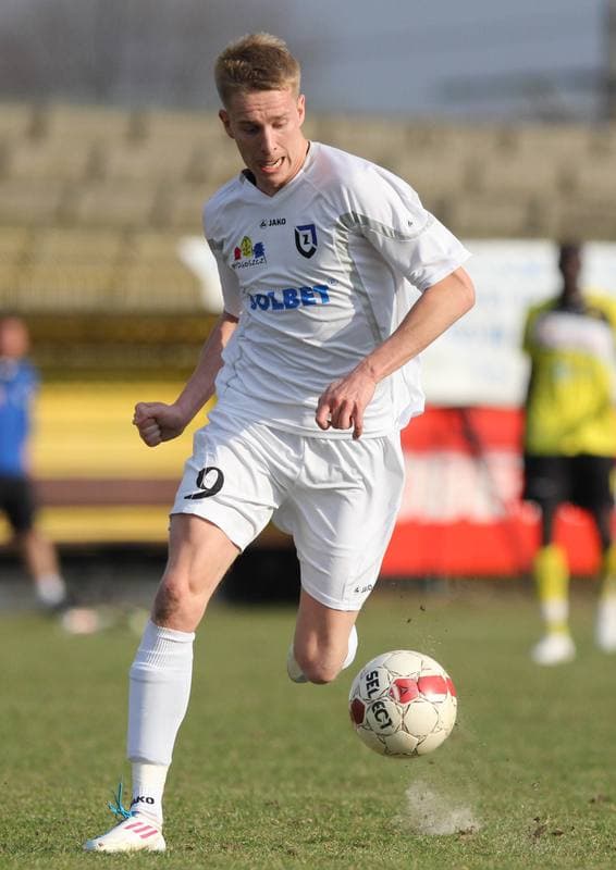 Football. Bytom I liga. Ruch Radzionkow - Zawisza Bydgoszcz. 24.03.2012