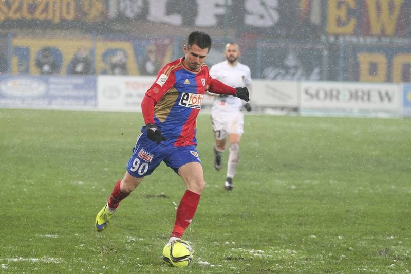 Football. Ekstraklasa. Piast Gliwice - Pogon Szczecin. 19.02.2016