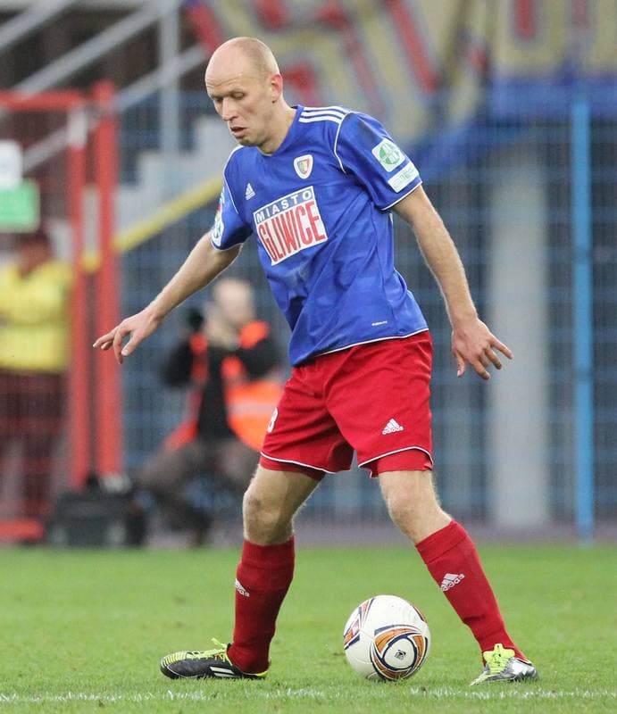 Football. I liga. Piast Gliwice - Olimpia Grudziadz. 22.04.2012