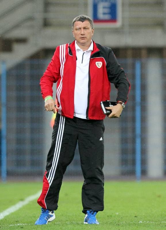 Football. I liga. Piast Gliwice - Olimpia Grudziadz. 22.04.2012