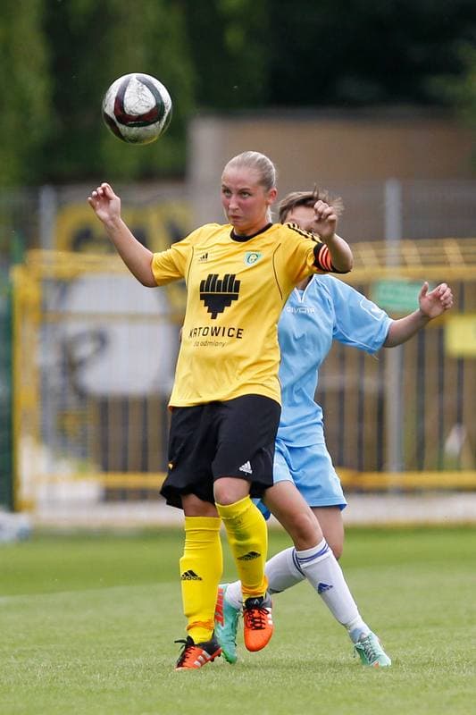 Football. Women's II Liga. GKS Katowice - Jaskolki Chorzow. 19.06.2016