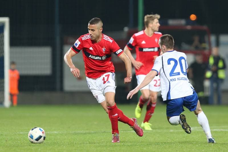 Football. Nice I Liga. MKS Kluczbork - Gornik Zabrze. 01.04.2017