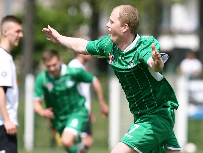 Football. III Liga Opolsko Slaska. Grunwald Ruda Slaska - Szombierki Bytom. 09.05.2015