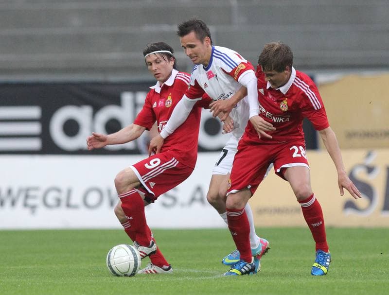Football. PKO BP Ekstraklasa. Gornik Zabrze - Wisla Krakow. 17.10.2010