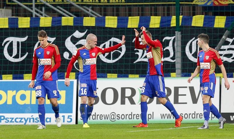 Football. PKO BP Ekstraklasa. Piast Gliwice - Cracovia Krakow. 05.12.2015