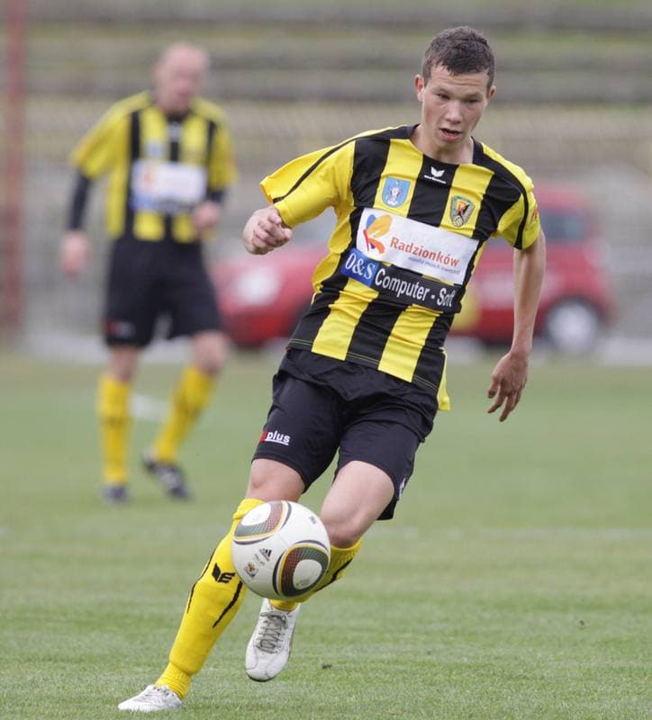Football. Bytom I liga. Ruch Radzionkow - Pogon Szczecin. 16.10.2010
